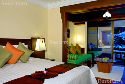Le Meridien Phuket Beach Resort 12